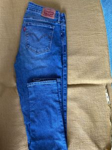 Levi's Women's Blue Skinny Jeans