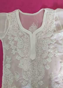 Chikenkari Kurti
