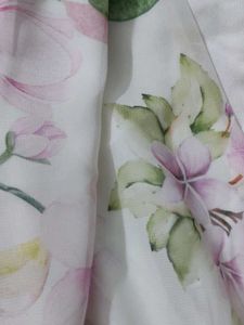 Outryt Floral Print Wrap Top