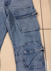 Stylish Light Wash Cargo Jeans