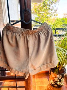 Comfy Olive Green Summer Shorts