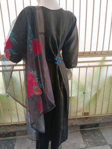 Beautiful Aari work Kurta Set with Dupatta