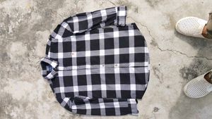 Classic Black &amp; White Checkered Casual Shirt