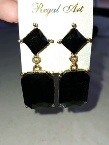 Elegant Black Gemstone Earrings