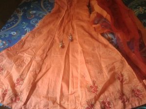 Stylish Party Wear Gown For Girls...