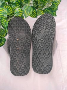 Gray Daily Wear Slippers (Men's)
