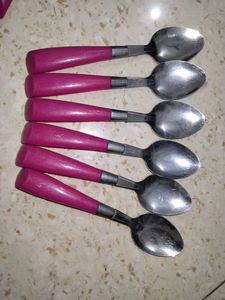 Stylish Cutlery Set with Holder