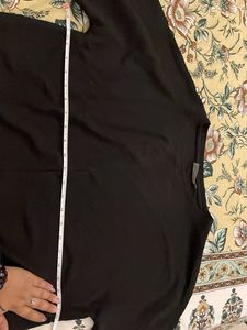 Chic Black Tie-Front Long Sleeve Top