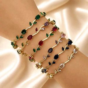 Elegant Floral Gemstone Br,acelet