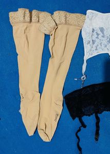 Vintage Stockings &amp; Garter Belts Set