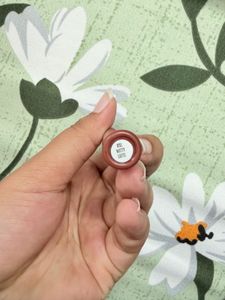 Brand New Liquid Lipstick - Earth Tone