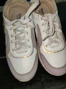 free delivery sneakers shoe