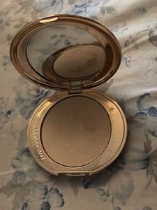 Charlotte Tilbury Airbrush Flawless Finish Powder