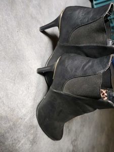 Black Pointed-Toe Stiletto Ankle Boots