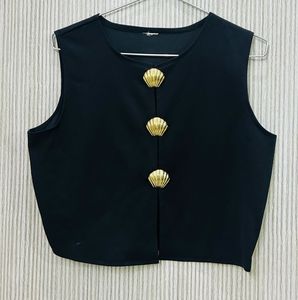 Chic Black Sleeveless Top with Gold Buttons