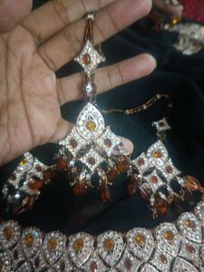 Exquisite Kundan &amp; Pearl Choker Set