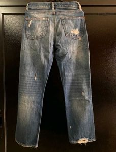 ✨ ZARA Distressed Denim Jeans ✨