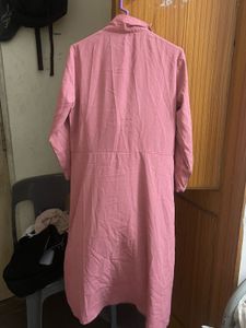 Chic Pink Collared Midi Dress