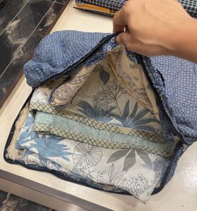 blanket , quilt and cloth organiser