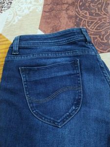 Lee Capris For Summer 30 Off On Delivery