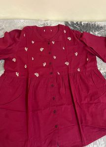 Akkriti By Pantaloons Embroidered Pink tunic