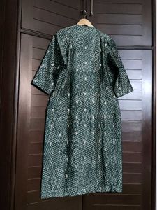 Premium chanderi Silk Zari Embroidery Kurta Set