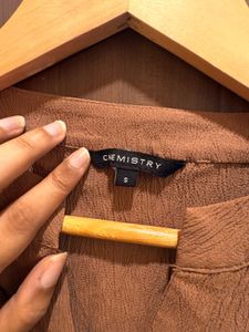 Chemistry Stylish Brown V-Neck Button-Up Top