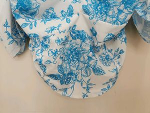 Chic Blue Floral Puff Sleeve Top