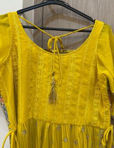 Elegant Yellow Kurta Set