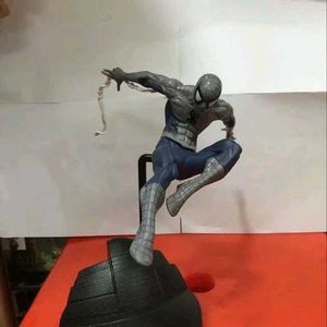 Marvel Comics The Avengers Spider-man Creator X