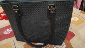Handbag