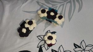 Crochet Claws, Puff Flower Clutcher, Pack Of 3