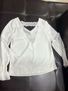 Chic White Lace Back V-Back Top