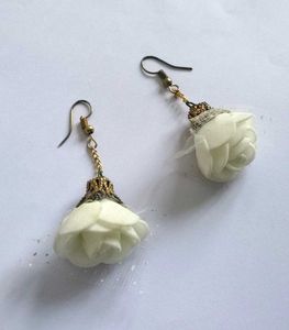 Floral Drop Earrings 😻