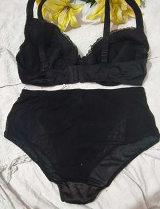 Very Beautiful Net Sexy Bra With Brief