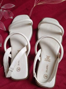 Stylish White Flat Sandals