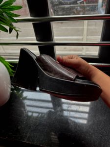Stylish Brown Wedge Sandals