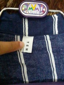 Korean Top