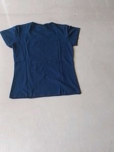 Adidas T-Shirt