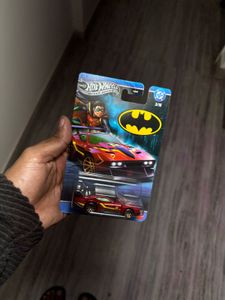 Hot Wheels – Hi-Roller II (Robin) 🟥🦇