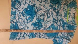 Floral Print V-Neck Top