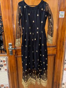 🌸Elegant Black &amp; Gold Embroidered Dress