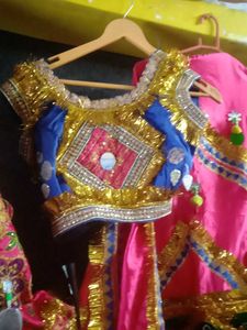 short navratri lahenga choli.
