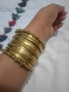 Gold Color Metal Bangle Set