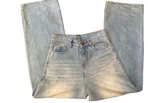 Light Wash Wide Leg Jeans