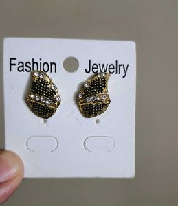 Gold Tone Stud Earrings with Rhinestones