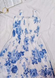 Floral Strapless Dress💙❄️(no white jacket)