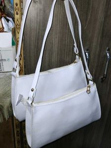 Chic White Croc-Embossed Shoulder Bag Set