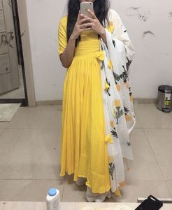 bunaai , Vibrant Yellow Kurta Set with Dupatta