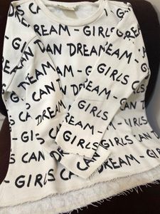 Vintage "Dream Girls" Graphic Sweatshirt